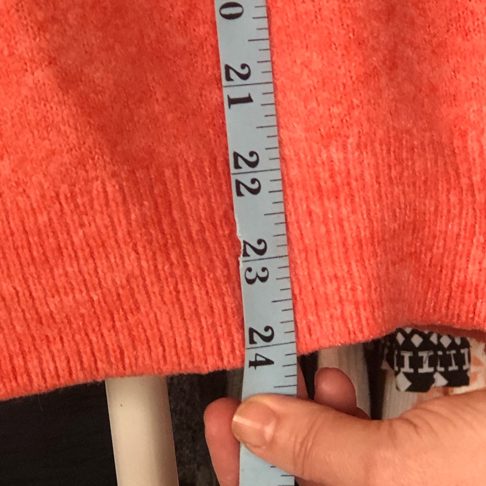 Peach Basic sweater - Picture 5 of 5